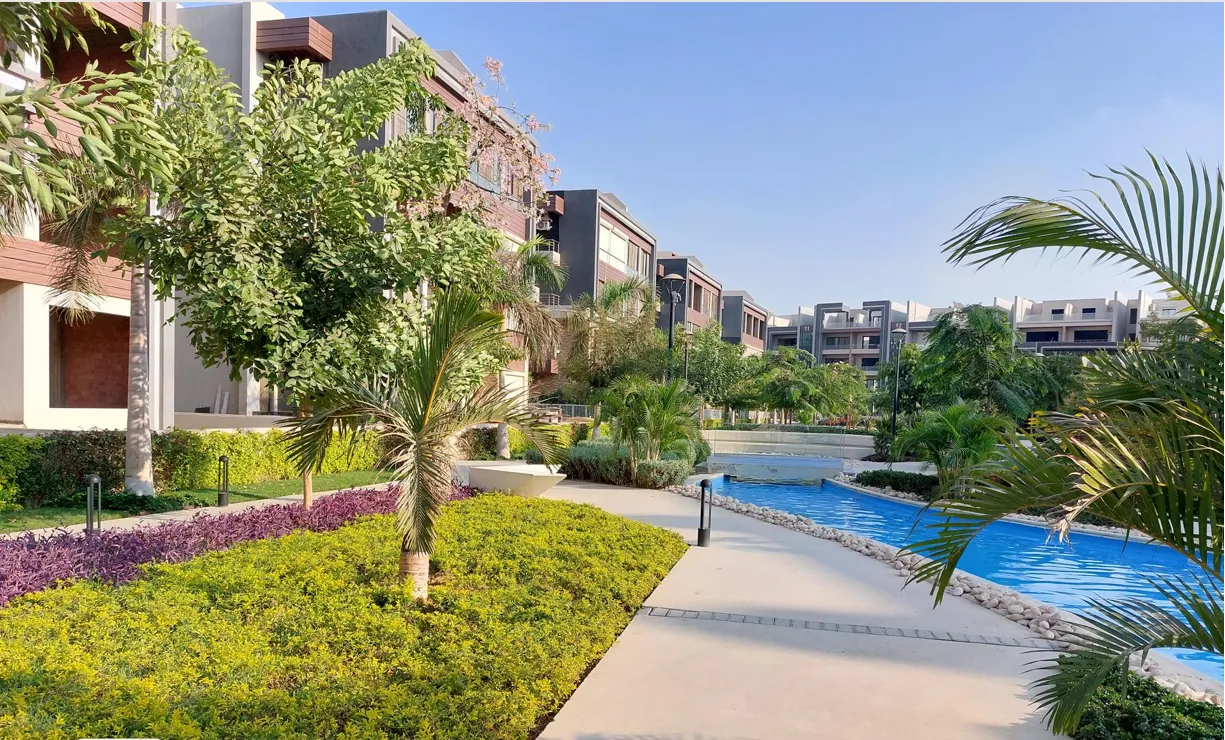 ميد تاون القاهره الجديده المستثمرين الجنوبية بيتر هوم