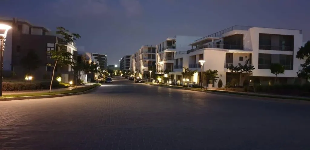 تاج سلطان القاهرة الجديدة مدينة مصر