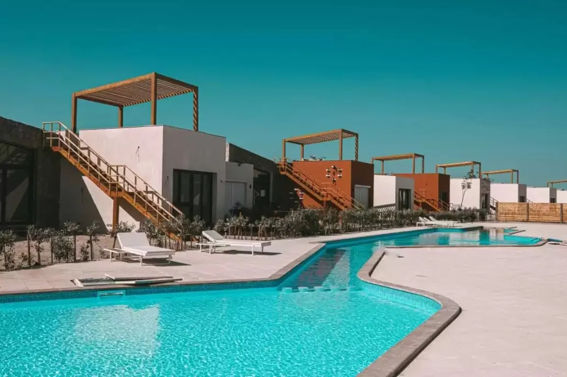 Bay West Somabay Somabay