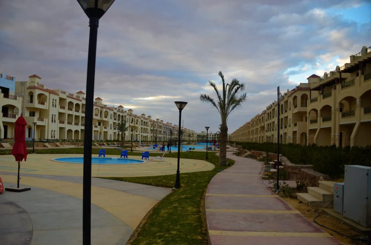 تاميرا العين السخنة لا سيرنا جروب