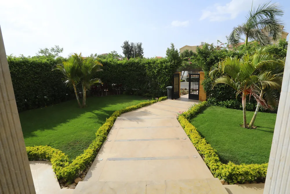108153-villa-for-sale-in-madinaty-with-5-bedrooms-in-madinaty-by-talaat-moustafa-group-tmg-holding