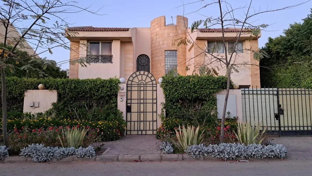 110756-villa-for-sale-in-al-rabwa-with-5-bedrooms-in-6th-of-october-city-by-talaat-moustafa-group-tmg-holding
