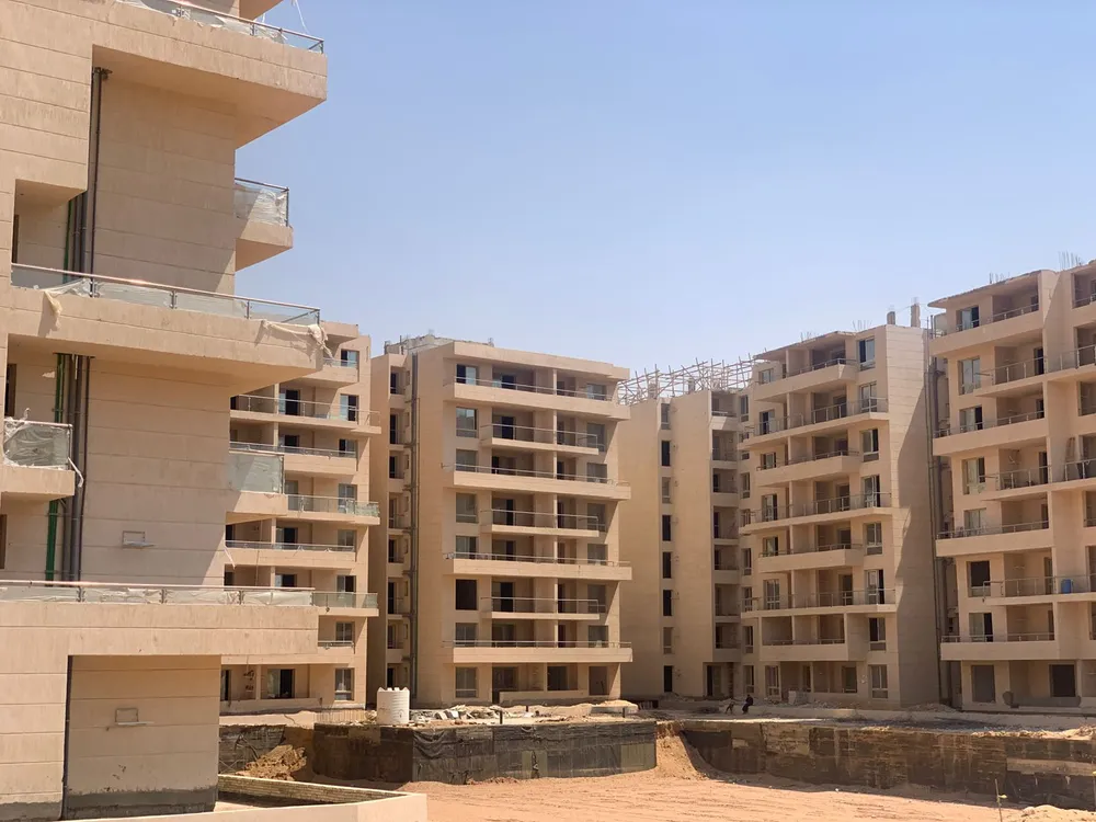 113101-office-for-sale-in-de-joya-1-strip-mall-in-new-capital-city-by-taj-misr-developments