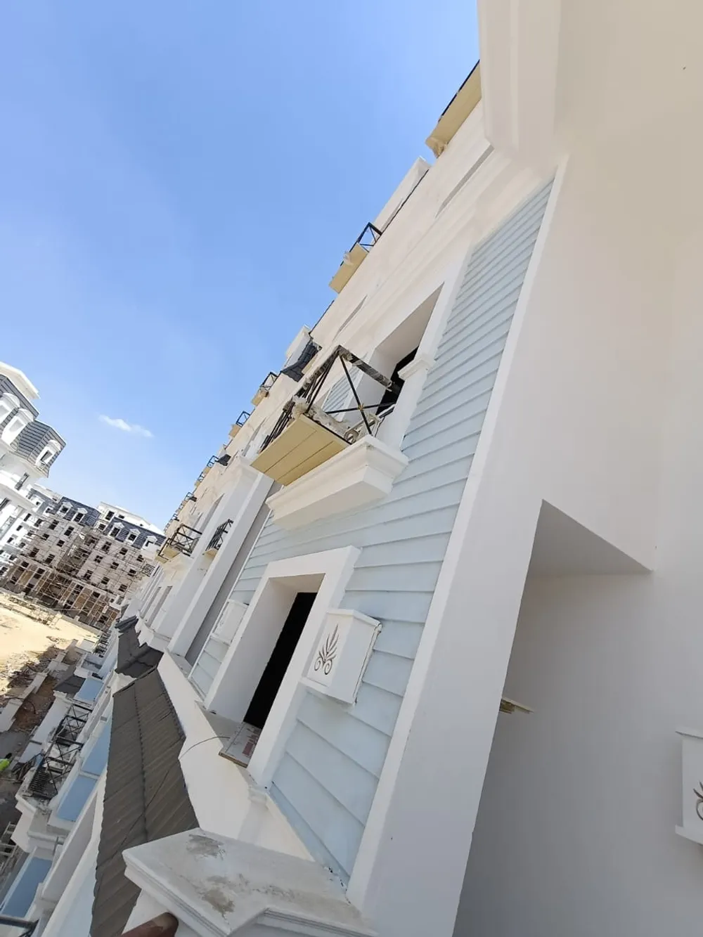 65381-دوبلكس-للبيع-في-ماونتن-فيو-أي-سيتي-أكتوبر-3-غرفة-في-التوسعات-الشمالية-ماونتن-فيو