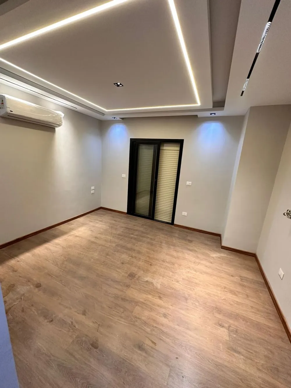 66936-apartment-for-sale-in-villette-with-2-bedrooms-in-golden-square-by-sodic