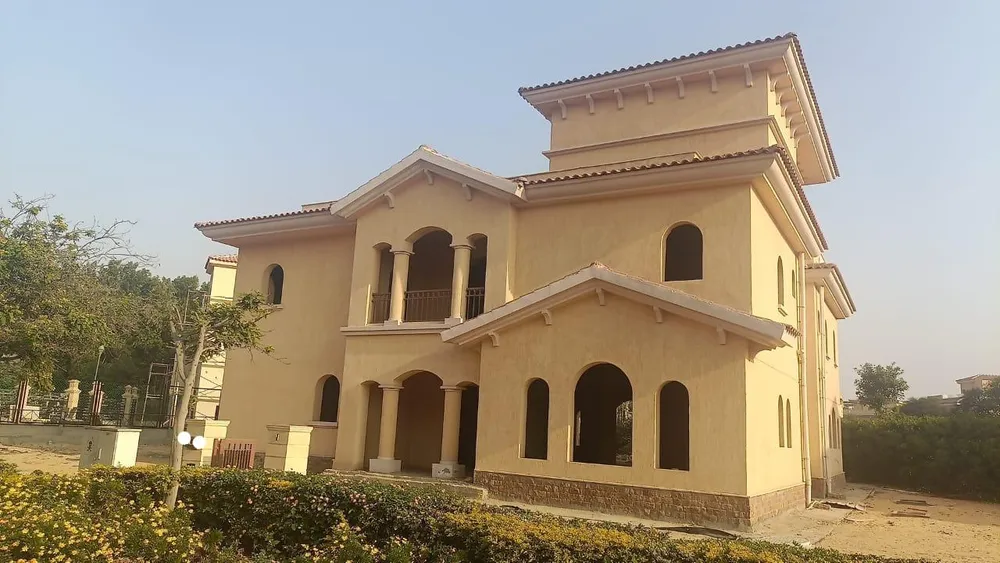 73450-villa-for-sale-in-madinaty-with-6-bedrooms-in-madinaty-by-talaat-moustafa-group-(tmg)-holding