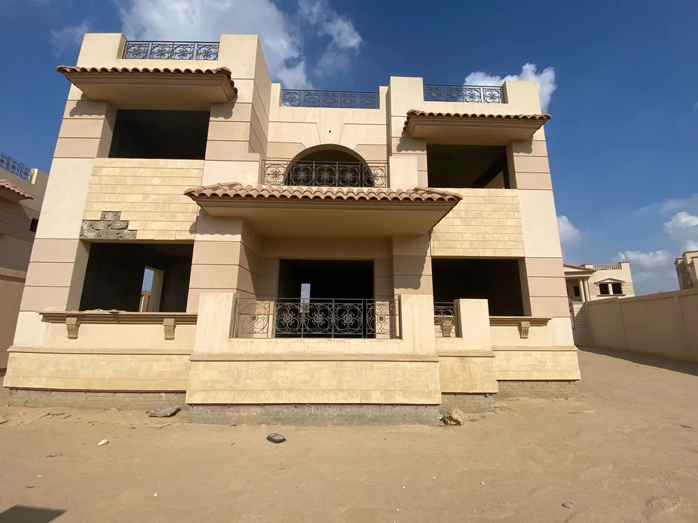 77538-villa-for-sale-in-royal-city-with-5-bedrooms-in-el-sheikh-zayed-by-al-babtain-group