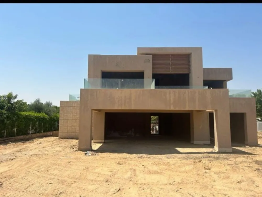 83213-villa-for-sale-in-hacienda-bay-with-5-bedrooms-in-sidi-abdel-rahman-by-palm-hills-developments