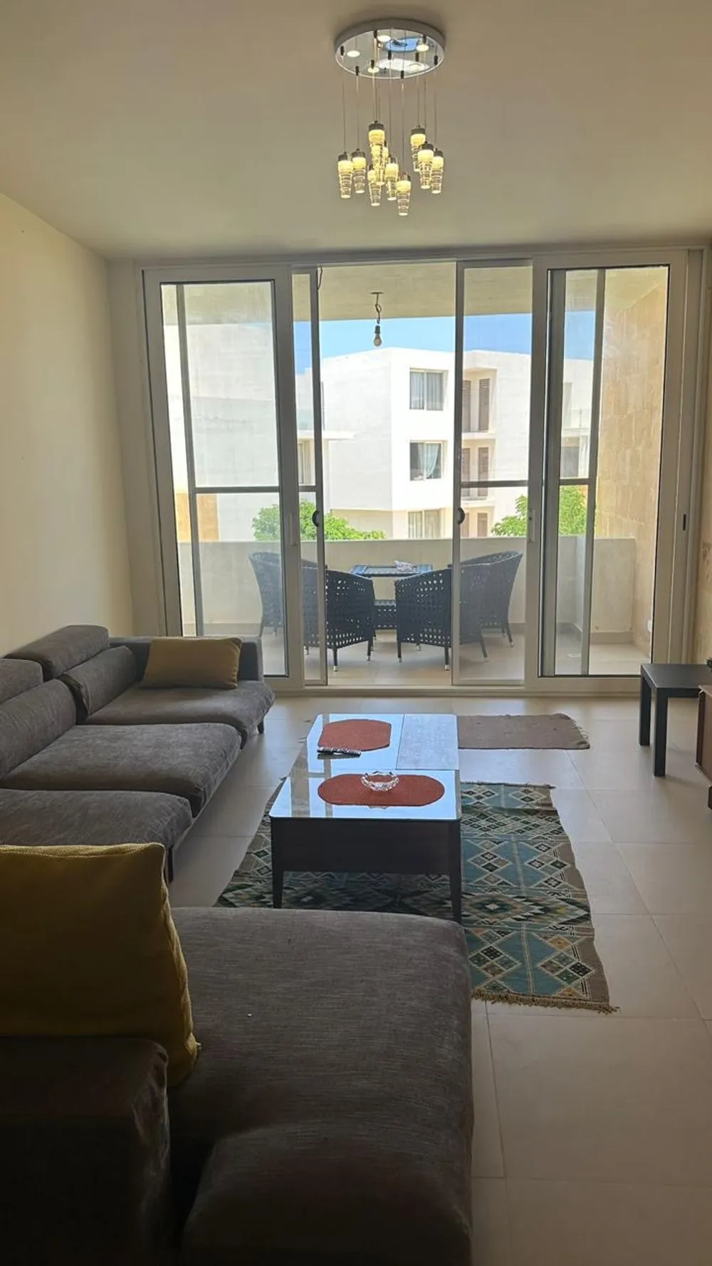 84000-شاليه-للبيع-في-سيشيل-سيدي-عبد-الرحمن--4-غرفة-في-سيدي-عبد-الرحمن-جي-للتطوير-العقاري