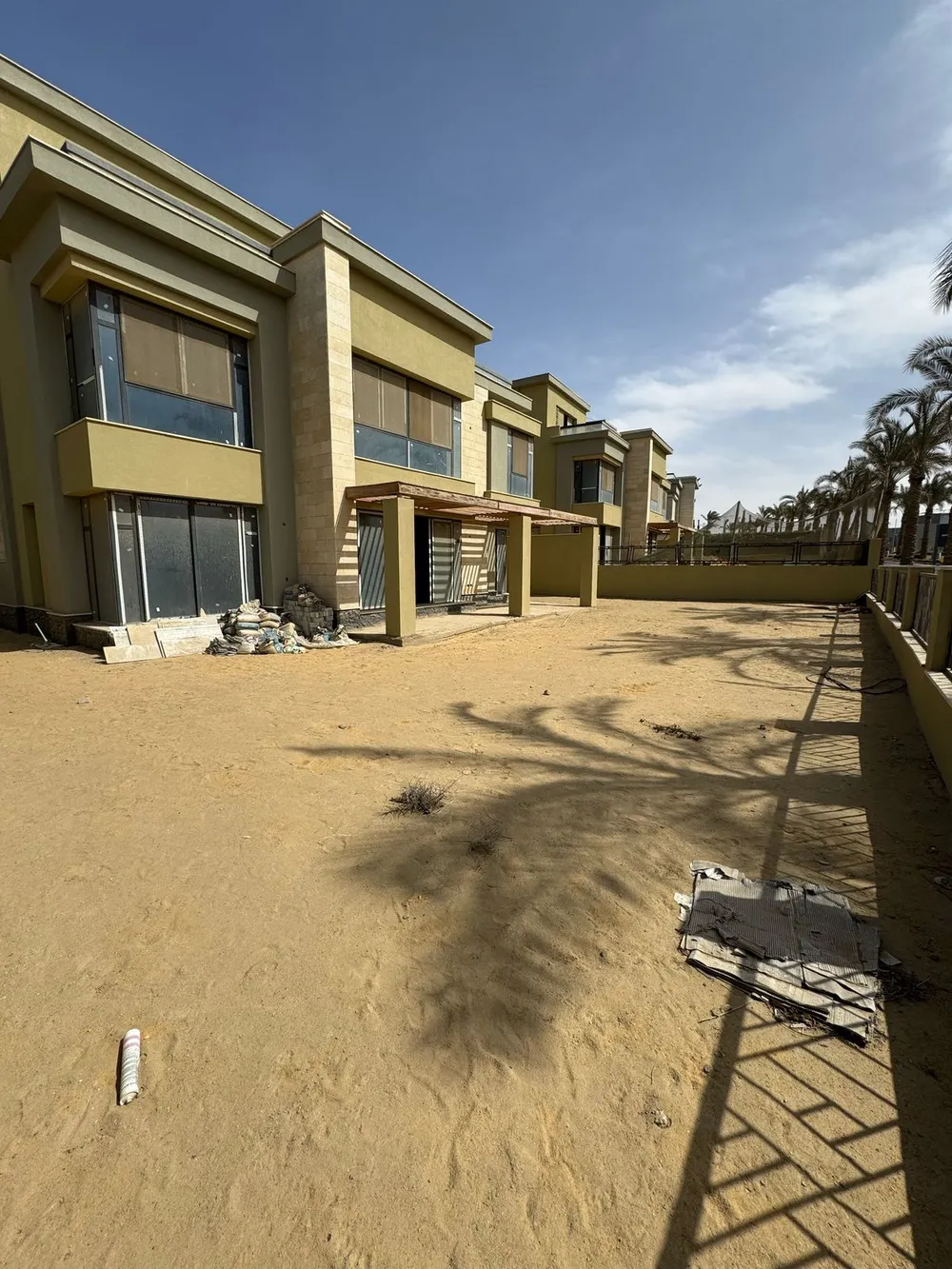 87254-فيلا-للبيع-في-فيليت-5-غرفة-في-جولدن-سكوير-سوديك