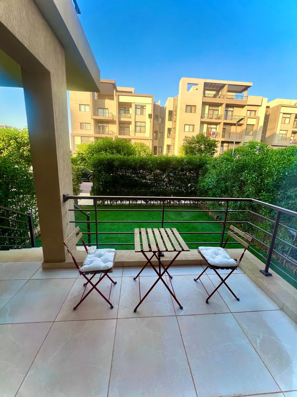 75113-استوديو-للبيع-في-فيفث-سكوير-المراسم