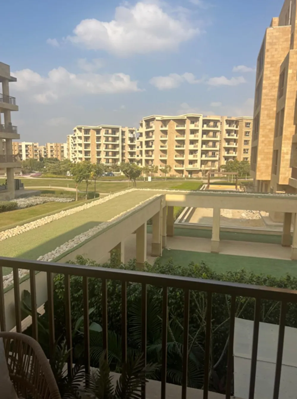 91600-apartment-for-sale-in-taj-city