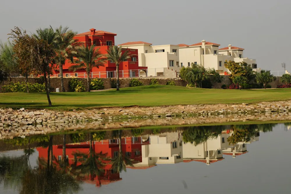 81099-villa-for-sale-in-palm-hills-golf-views