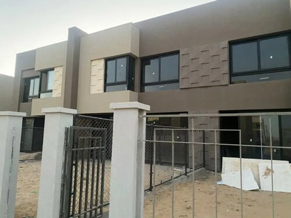 90305-middle-townhouse-for-sale-in-badya