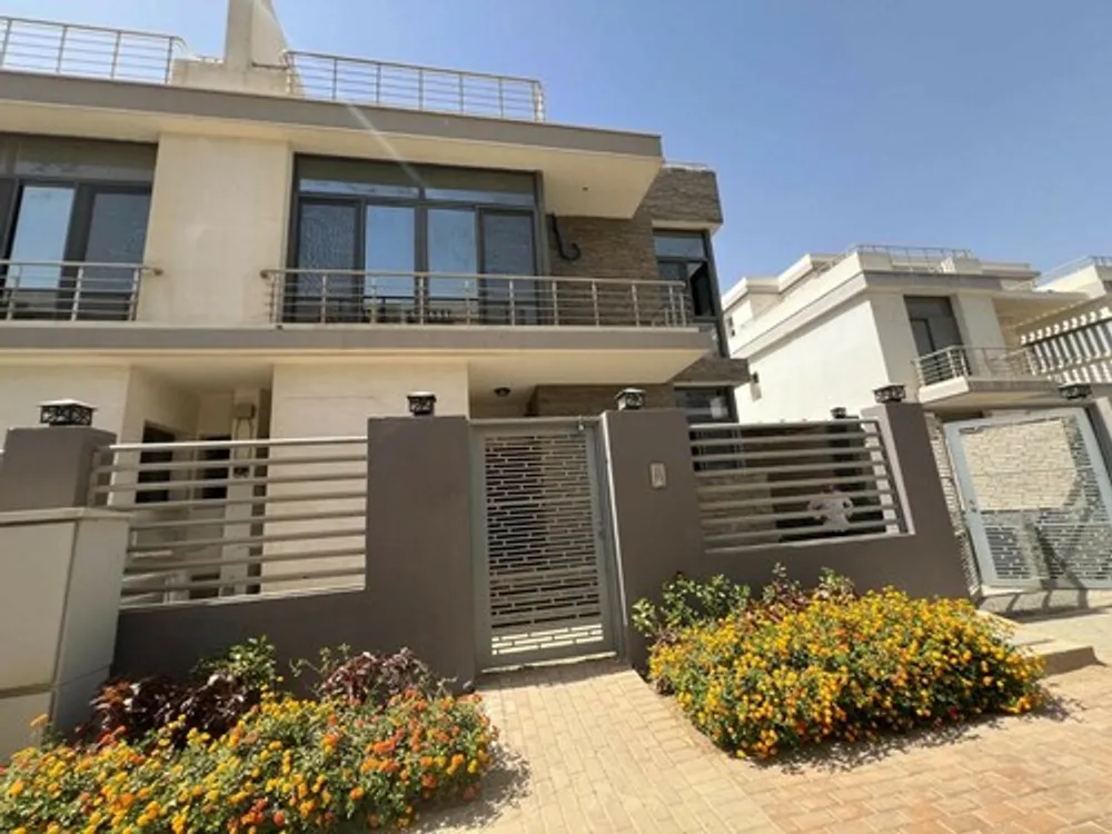 90926-توين-هاوس-للبيع-في-تاج-سلطان-القاهره-الجديدة