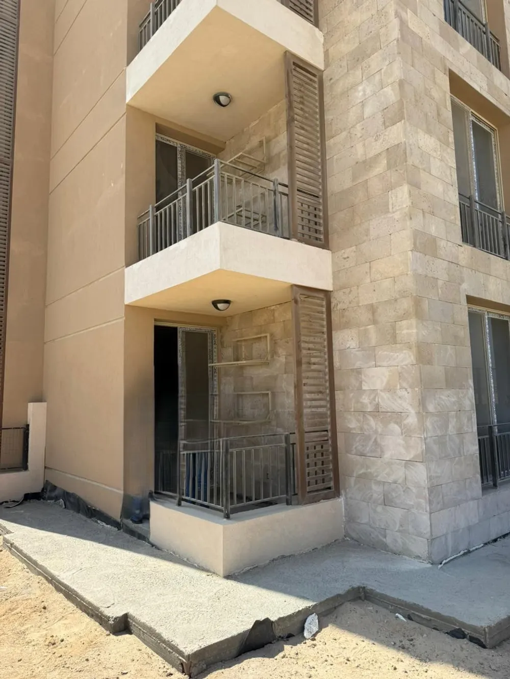102594-apartment-for-sale-in-taj-city