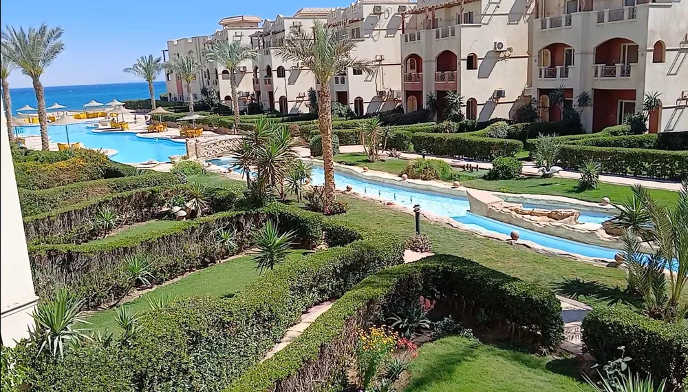 113302-twinhouse-for-sale-in-lasirena-sokhna-resort